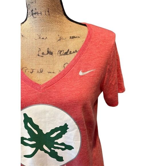 *3/$15 Nike Women's  Dri-Fit T-Shirt Red Size L - Picture 8 of 8